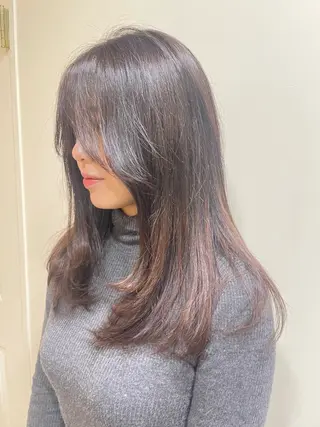 ミディアム カラー RIN／韓国ヘア レイヤーカットのヘアスタイル