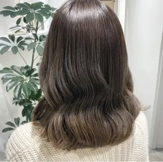 ミディアム 艶カラー/韓国風ヘア 🩵shioneのヘアスタイル