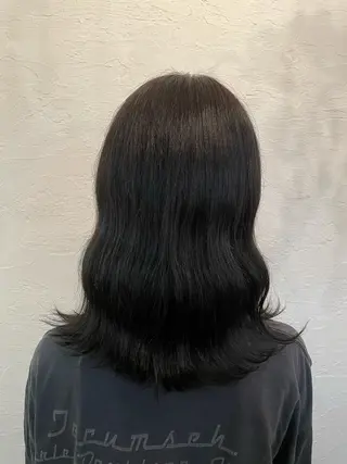 カラー Simpatica所属・家下 愛梨のヘアスタイル