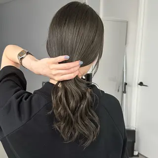 ミディアム カラー REAL 心斎橋所属・ブリーチ/ベージュ /デザイン/ナツミのヘアスタイル