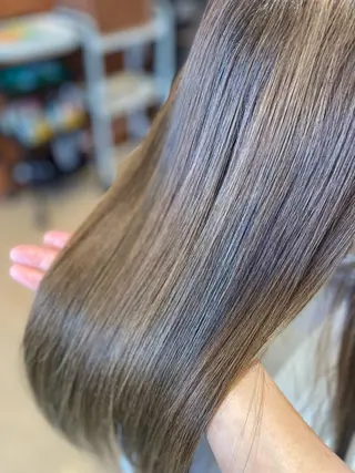 ロング 仙石 愛のヘアスタイル