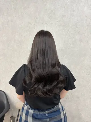 ロング カラー 倉澤 愛理のヘアスタイル