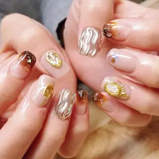ネイル L'instant  Nail Artzのネイルデザイン