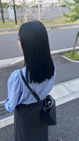 セミロング さとう あおいのヘアスタイル