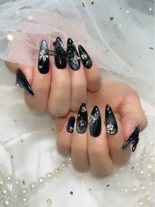 ネイル ジョリ kasumi🌹💅のネイルデザイン