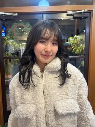 カラー ✩ジョウタロウ 艶カラーのヘアスタイル