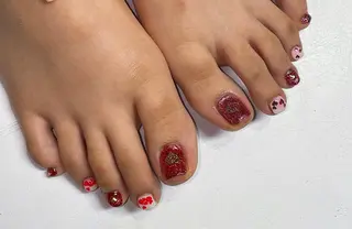 ネイル VIERU 🌈🎀💖のネイルデザイン