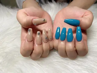 ミディアム ネイル 《LB》ラブリエ Nail&eyeのマツエク・マツパデザイン