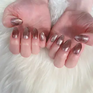 ネイル 西岡 杏のネイルデザイン