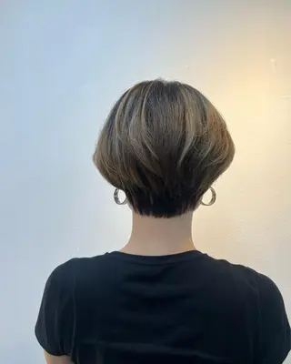 ショート ajuga所属・hama yukiのヘアスタイル