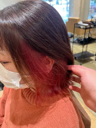 ショート カラー 中山 響希のヘアスタイル