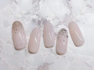 ネイル 渡邉 真衣のネイルデザイン