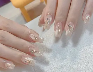 ネイル 高木 維麗絲のネイルデザイン