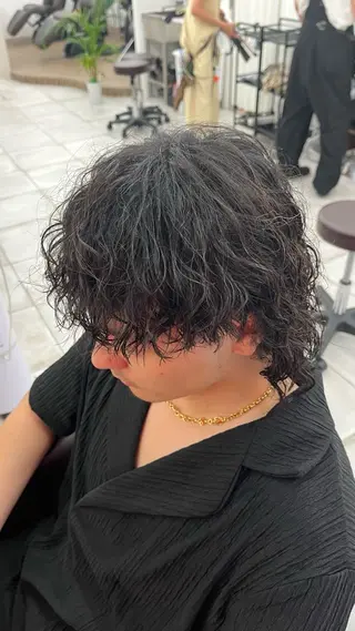 セミロング パーマ メンズ 🏆メンズヘア特化 🥇代表りんぺーのヘアスタイル