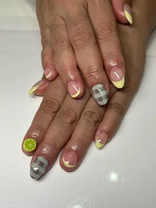 ネイル Ribbon佐野店 小泉のネイルデザイン