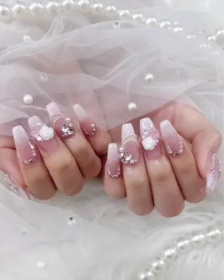 ネイル ️🫧みつき/ 渋谷/痛ネイル️🫧のネイルデザイン