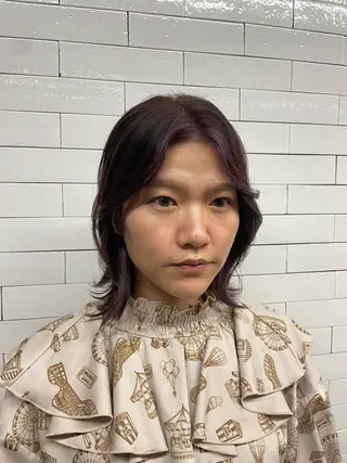 ミディアム カラー やすだ しおりのエステ・リラクイメージ