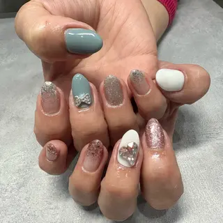 ネイル 🩷🩵mm.大宮 Riyo🧸🩵🩷のネイルデザイン