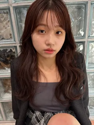 セミロング LOREN＋透明感 オリーブhirokoのヘアスタイル