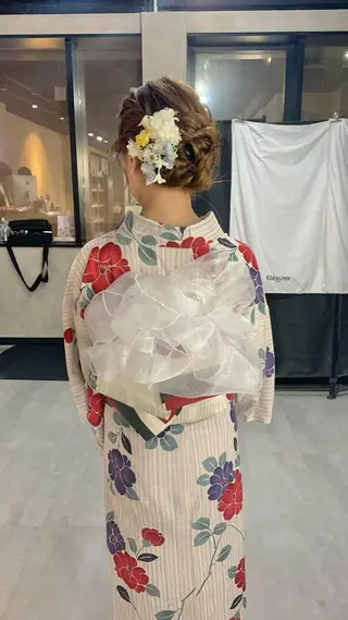 ヘアアレンジ KISS SWAN所属・B E C H I C O〔べち子〕のヘアスタイル