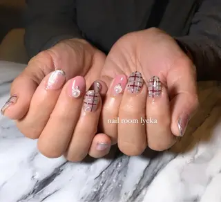 ネイル ﾈｲﾙﾙｰﾑﾘｯｶ 𝐦𝐚𝐲𝐮のネイルデザイン