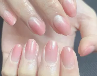 ネイル Emiネイルサロン＆スクール所属・Yui ゆいのネイルデザイン