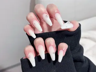 ネイル ネイルサロン Easenのネイルデザイン