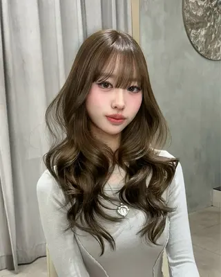 カラー 💖原宿/韓国ヘア 顔周りカット/Rioのヘアスタイル