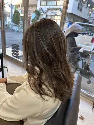 ミディアム カラー 立川、北口.ans 黒木 和大のヘアスタイル