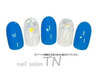 ネイル 矢川 まどかのネイルデザイン