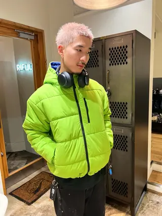 カラー メンズ nishido ハイライト/海外ヘアのヘアスタイル