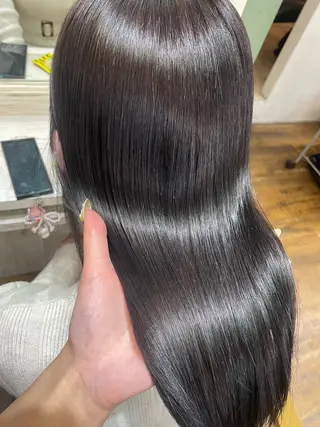 セミロング 極艶透明感カラー🐰 髪質改善/出雲つぐみのヘアスタイル