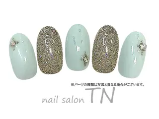 ネイル 矢川 まどかのネイルデザイン