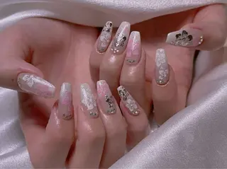 ネイル M2ネイルサロン【長さ出し&フィルイン導入店】所属・長さ出し専門店 RIRIのネイルデザイン