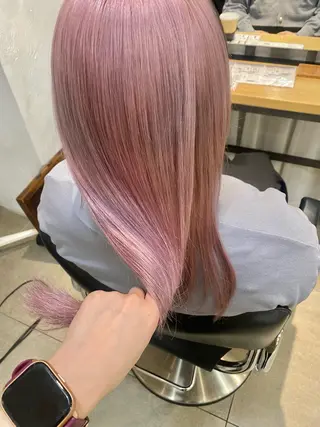 カラー Lomalia @hayaのヘアスタイル