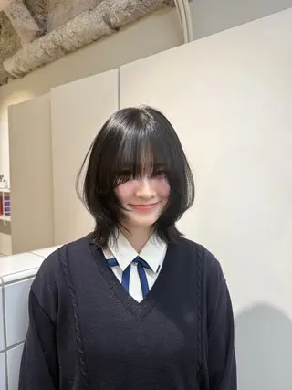ミディアム 新潟/万代/レイヤー 韓国風/明間未来のヘアスタイル
