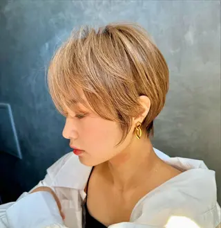 ショート カラー Number博多所属・東村 光希のヘアスタイル