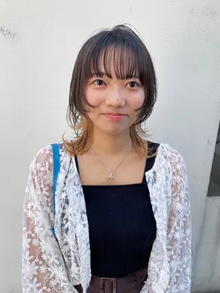 ショート カラー ザクザクレイヤー 🍀/ブリーチ/小田のヘアスタイル