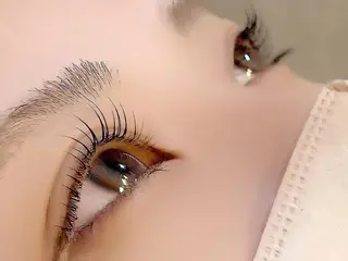 マツエク・マツパ ReposMilia ボリュームラッシュのマツエク・マツパデザイン