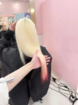 セミロング ❄️💛エクステ ブリーチ❄️yukiのヘアスタイル