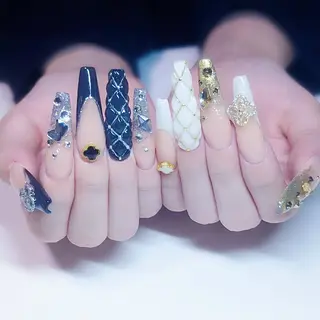 ネイル クロキ 。のネイルデザイン