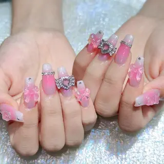 ネイル Queen's ゆなのネイルデザイン