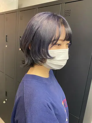 ミディアム maco 艶感ハイトーン🦋のヘアスタイル