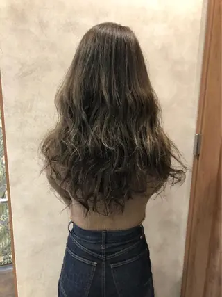 カラー 野咲き 美容室のマツエク・マツパデザイン