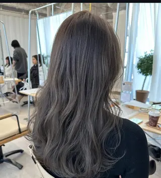 ロング カラー Flulu by avance cross所属・段野吾颯 ／ベージュカラーのヘアスタイル