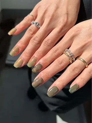 ネイル GO TODAY シェアサロン 表参道Colore店所属・K. Ayanaのネイルデザイン