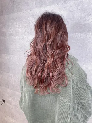 ロング カラー _WHITE 天王寺のヘアスタイル