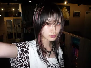 セミロング カラー GIVET所属・心斎橋/ハイトーン/ レイヤーカットのヘアスタイル