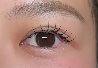 マツエク・マツパ パレス所属・M ARISAのマツエク・マツパデザイン