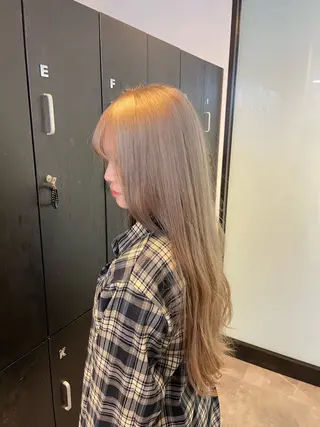 カラー ブリーチカラー特化 ✨️永井諒のヘアスタイル